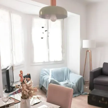 Apartment Le Rostan Deux Chambres Avec Balcons Antibes